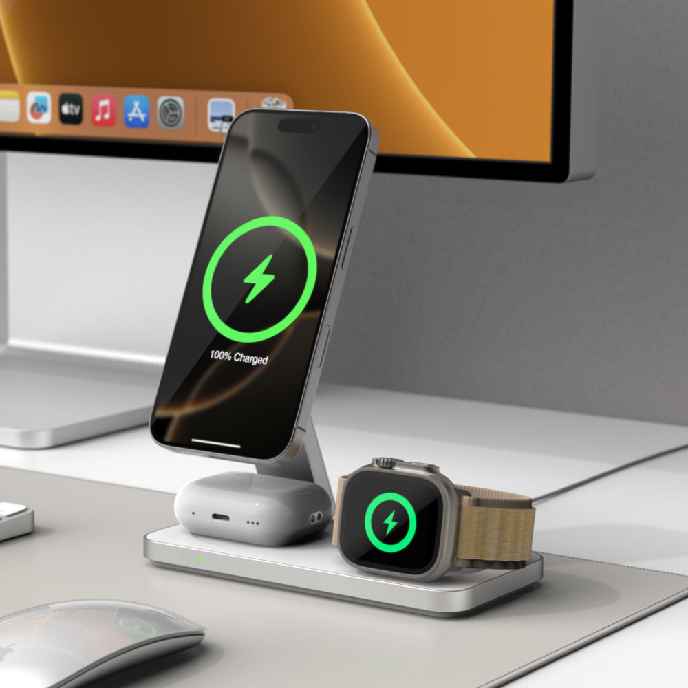 Constructed with a weighted metal base and anti-slip bottom pads, this charger remains stable during use. The sturdy design ensures you can easily remove your devices with one hand without the charger tipping over.