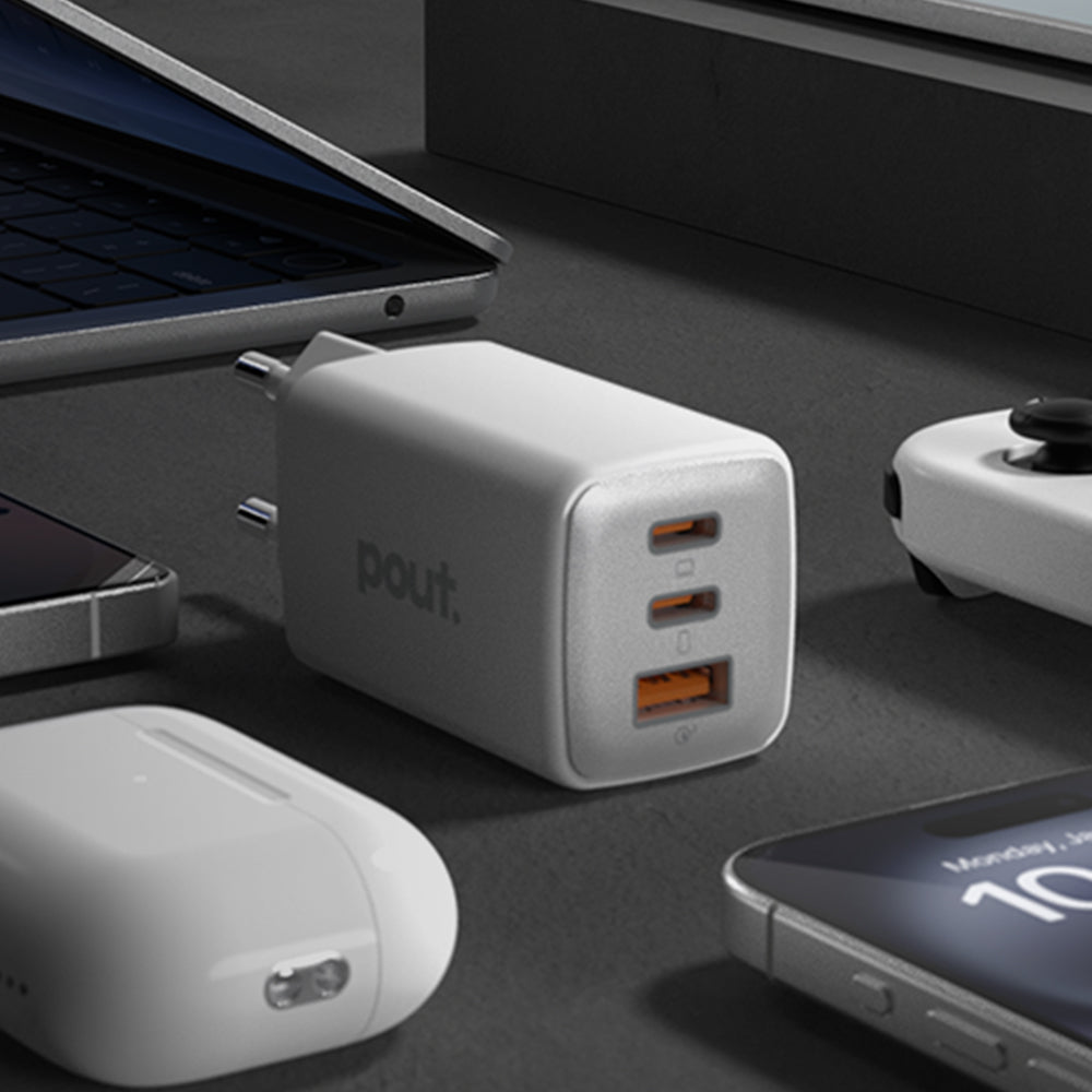 Supports 110V–240V input with a lightweight, compact design.

