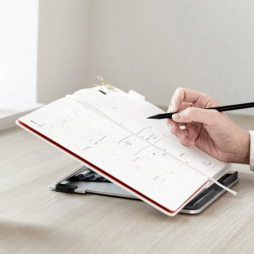 Compatible with laptops up to 17 inches, including MacBook, Samsung, LG, HP, Dell, Sony, and more, making it a versatile and essential addition to any workspace.
